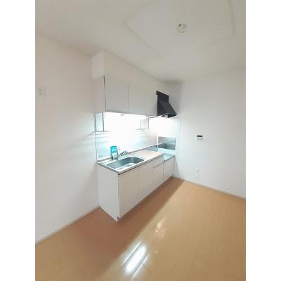 カーサプレッソ 201【管理NO：1-017481501-02010】 ★家具家電は申し込み後に搬入します★の物件画像