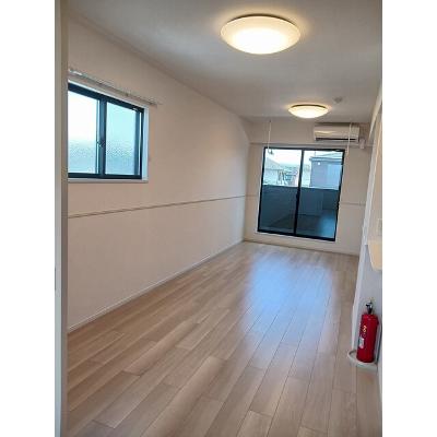 カレント綾部 207【管理NO：1-028278901-02060】 ★家具家電は申し込み後に搬入しますの物件画像