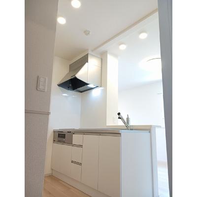 カレント綾部 201【管理NO：1-028278901-02010】 ★家具家電は申し込み後に搬入します★の物件画像