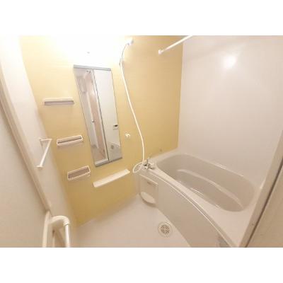 プリムローズ 101【管理NO：1-017339601-01010】 ★家具家電は申し込み後に搬入しますの物件画像