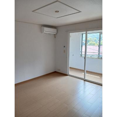 サニーハイツ・天神南棟 201【管理NO：1-015188502-02010】 ★家具家電は申し込み後に搬入します★の物件画像