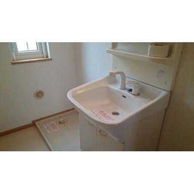 ディモーラＢ 102【管理NO：1-011815301-01020】 2026年06月下旬入居可能の物件画像