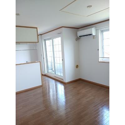 ア・ラ・モード　Ⅱ 205【管理NO：1-011773602-02040】 ★家具家電は申し込み後に搬入しますの物件画像