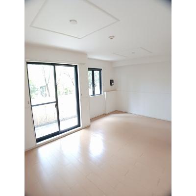 花のワルツ嵯峨 102【管理NO：1-018155301-01020】 2026年07月下旬入居可能の物件画像