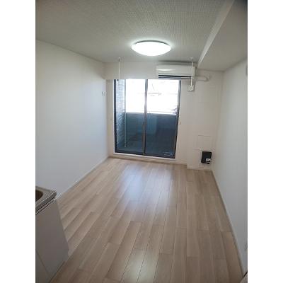 ヒカルサ京都梅津 202【管理NO：1-028295001-02020】 ★家具家電は申し込み後に搬入します★の物件画像