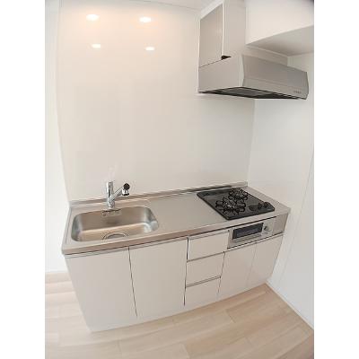 ヒカルサ京都梅津 103【管理NO：1-028295001-01030】 ★家具家電は申し込み後に搬入します★の物件画像