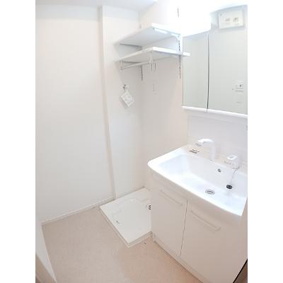 ヒカルサ京都御薗橋通 302【管理NO：1-028133801-03020】 ★家具家電は申し込み後に搬入します★の物件画像
