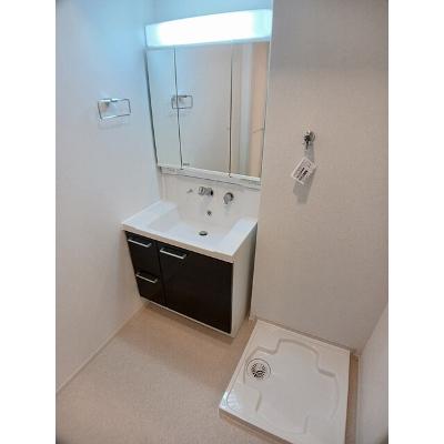 和幸館 102【管理NO：1-027749701-01020】 ★家具家電は申し込み後に搬入しますの物件画像