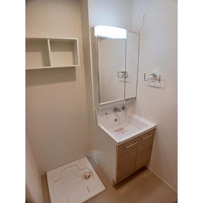 プレッソ・ロートⅢ 102【管理NO：1-025952901-01020】 ★家具家電は申し込み後に搬入しますの物件画像