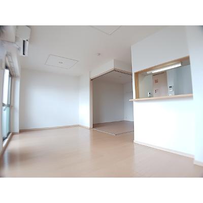 ロイヤルメドウ 308【管理NO：1-014356801-03070】 ★家具家電は申し込み後に搬入しますの物件画像