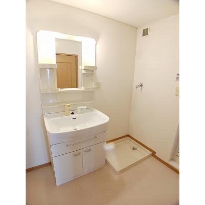 ボヌール　シャンブル 201【管理NO：1-013990701-02010】 ★家具家電は申し込み後に搬入しますの物件画像