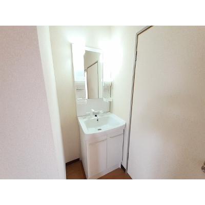キャンディ 201【管理NO：1-004549801-02010】 ★家具家電は申し込み後に搬入します★の物件画像