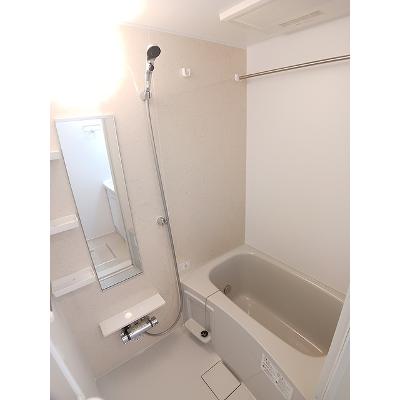 サピー日英Ⅲ 204【管理NO：1-028296101-02040】 ★家具家電は申し込み後に搬入します★の物件画像