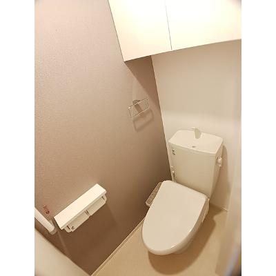 サピー日英Ⅲ 103【管理NO：1-028296101-01030】 ★家具家電は申し込み後に搬入します★の物件画像