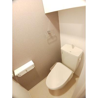 サピー日英Ⅲ 102【管理NO：1-028296101-01020】 ★家具家電は申し込み後に搬入します★の物件画像