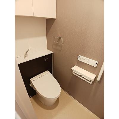 ソレイユ八条春日 203【管理NO：1-028237001-02030】 ★家具家電は申し込み後に搬入します★ ★2026年09月上旬入居可能★の物件画像