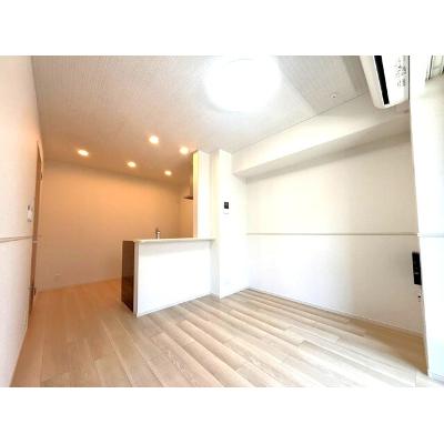 ソレイユ八条春日 102【管理NO：1-028237001-01020】 ★家具家電は申し込み後に搬入します★ ★2026年09月上旬入居可能★の物件画像