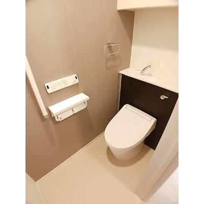 ソレイユ八条春日 102【管理NO：1-028237001-01020】 ★家具家電は申し込み後に搬入します★ ★2026年09月上旬入居可能★の物件画像