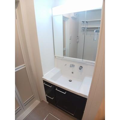 グランウエスト・Ｊ 203【管理NO：1-027881401-02030】 ★家具家電は申し込み後に搬入しますの物件画像