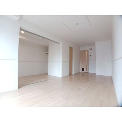 ジュネビーブ　Ⅱ 106【管理NO：1-022000402-01050】 ★家具家電は申し込み後に搬入しますの物件画像