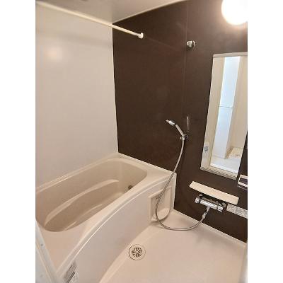 ジュネビーブ　Ⅱ 106【管理NO：1-022000402-01050】 ★家具家電は申し込み後に搬入しますの物件画像