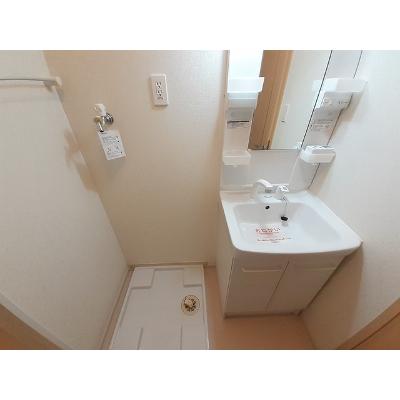 ルミエール菱川 106【管理NO：1-018980301-01050】 ★家具家電は申し込み後に搬入します 2026年08月上旬入居可能の物件画像