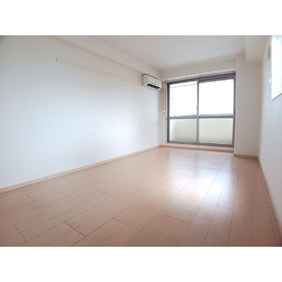 サザン京央 702【管理NO：1-016466801-07020】 ★家具家電は申し込み後に搬入します★ ★2026年09月上旬入居可能★の物件画像