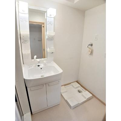 サザン京央 702【管理NO：1-016466801-07020】 ★家具家電は申し込み後に搬入します★ ★2026年09月上旬入居可能★の物件画像