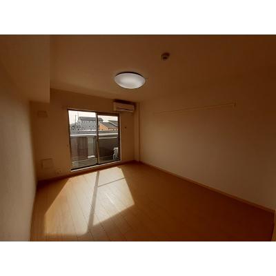 アベニュー 302【管理NO：1-015093501-03020】 ★家具家電は申し込み後に搬入しますの物件画像