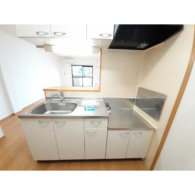 ＳＰＲＩＮＧ　ＣＯＵＲＴ 202【管理NO：1-014374901-02020】 2026年06月下旬入居可能の物件画像