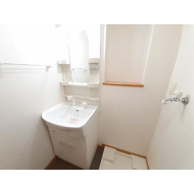 ＳＰＲＩＮＧ　ＣＯＵＲＴ 202【管理NO：1-014374901-02020】 2026年06月下旬入居可能の物件画像
