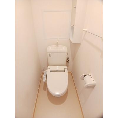 ロイヤルメドウ 305【管理NO：1-014356801-03040】 ★家具家電は申し込み後に搬入しますの物件画像