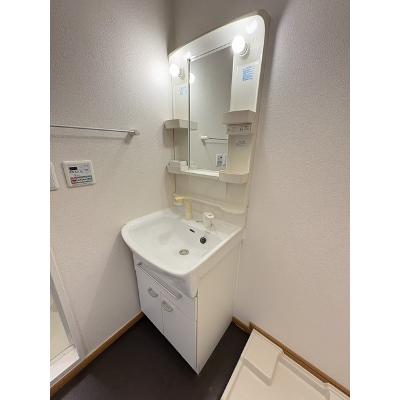 ベルブローテ 201【管理NO：1-013753901-02010】 ★家具家電は申し込み後に搬入しますの物件画像