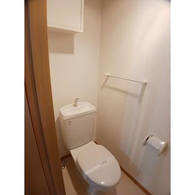 グランツェントＢ 103【管理NO：1-012404302-01030】 ★家具家電は申し込み後に搬入しますの物件画像