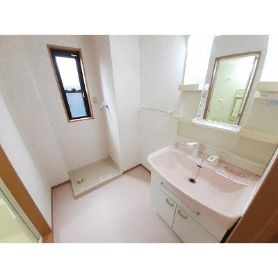 シャンメゾン 105【管理NO：1-011933601-01040】 2026年07月中旬入居可能の物件画像