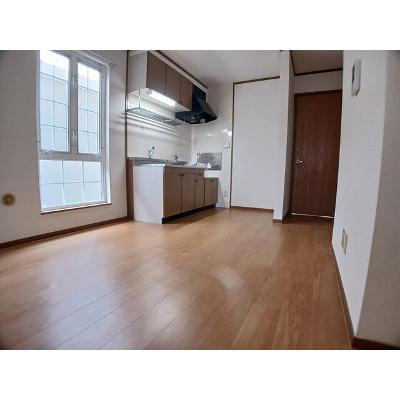 ヴィーノ・ドルチェ 202【管理NO：1-010046601-02020】 ★家具家電は申し込み後に搬入しますの物件画像