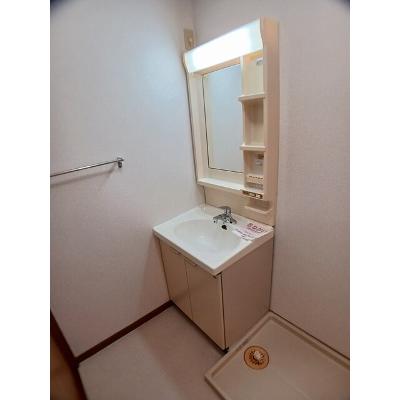 ヴィーノ・ドルチェ 202【管理NO：1-010046601-02020】 ★家具家電は申し込み後に搬入しますの物件画像