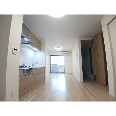カームデイズ 104【管理NO：1-027530801-01040】 ★家具家電は申し込み後に搬入します★の物件画像