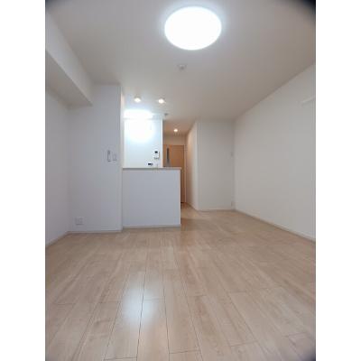 エスポワール小林 104【管理NO：1-021219901-01040】 ★家具家電は申し込み後に搬入します 2026年07月下旬入居可能の物件画像