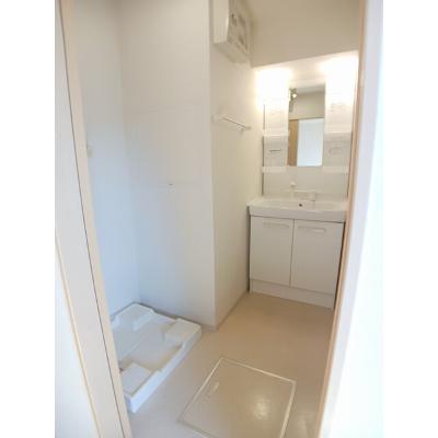 ラ・フォンテ 303【管理NO：1-018744001-03030】 ★家具家電は申し込み後に搬入しますの物件画像