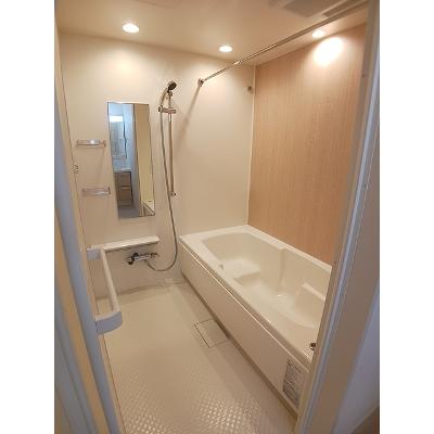 エラン　パティオ 203【管理NO：1-028490901-02030】 ★家具家電は申し込み後に搬入しますの物件画像