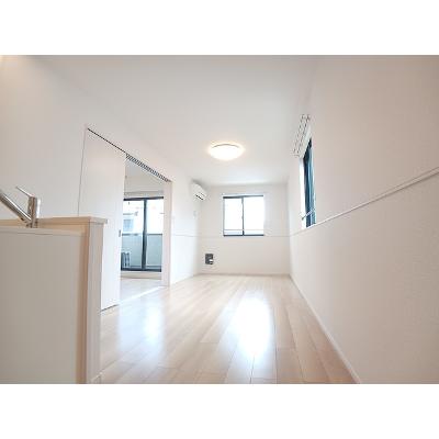 エラン　パティオ 201【管理NO：1-028490901-02010】 ★家具家電は申し込み後に搬入しますの物件画像