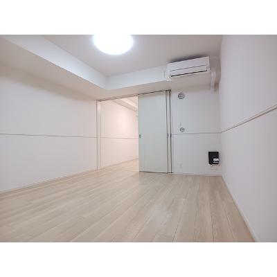 ヒカルサ尼崎栗山町 303【管理NO：1-028449201-03030】 ★家具家電は申し込み後に搬入します★の物件画像