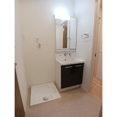 ヒカルサ尼崎栗山町 302【管理NO：1-028449201-03020】 ★家具家電は申し込み後に搬入します★の物件画像