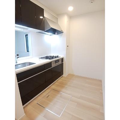 ヒカルサ尼崎栗山町 101【管理NO：1-028449201-01010】 ★家具家電は申し込み後に搬入します★の物件画像