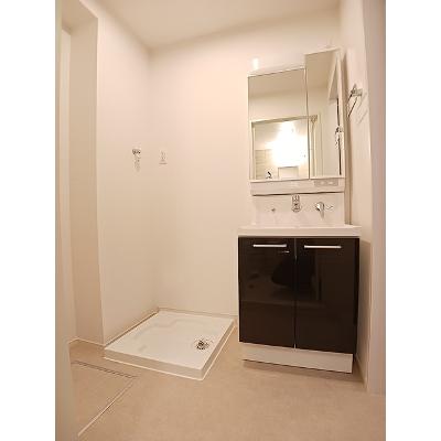 ヒカルサ尼崎神崎町 205【管理NO：1-028236601-02050】 ★家具家電は申し込み後に搬入します★の物件画像
