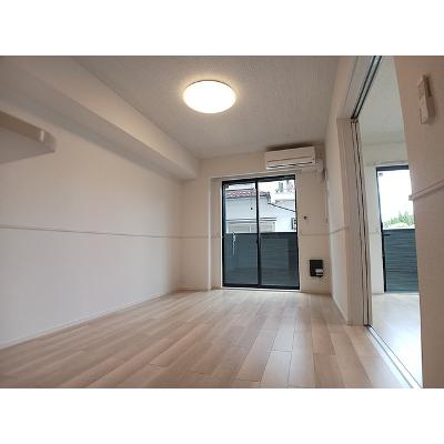 ヒカルサ尼崎神崎町 105【管理NO：1-028236601-01050】 ★家具家電は申し込み後に搬入します★の物件画像