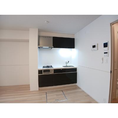 ヒカルサ尼崎神崎町 102【管理NO：1-028236601-01020】 ★家具家電は申し込み後に搬入します★の物件画像