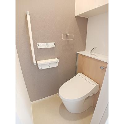 リヴァーサイド　ヴィラ 304【管理NO：1-027670301-03040】 ★家具家電は申し込み後に搬入しますの物件画像