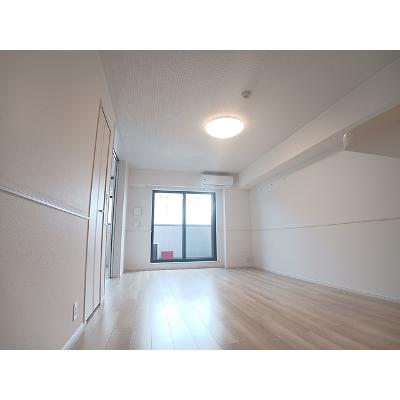 リヴァーサイド　ヴィラ 202【管理NO：1-027670301-02020】 ★家具家電は申し込み後に搬入しますの物件画像